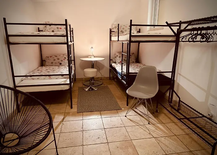 stayinhostel