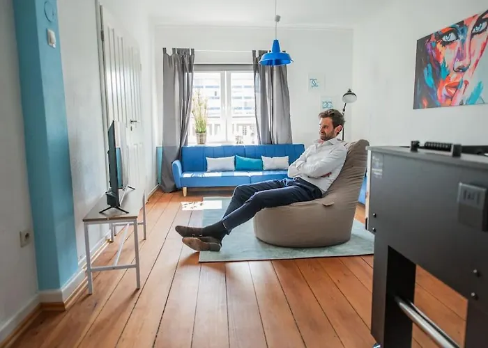 150Qm Loft, Tischtennis, Tischkicker