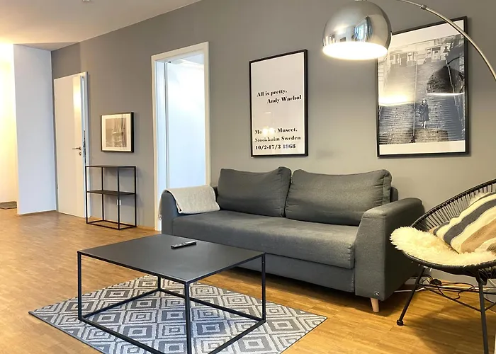 Helles Und Modernes Apartment In Hamburg-Stellingen