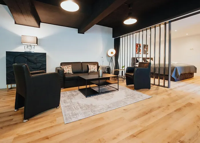 Modern Design Loft 6P In Central Hamburg, Incl Private Parking