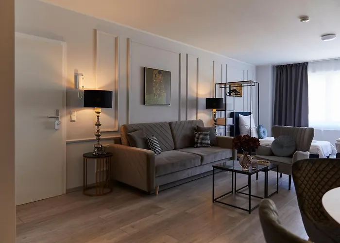 R B Apartment Hamburg Comfort Am Flughafen Fuer 1-5 Personen - Ideal Fuer Geschaeftsreisende Und Familien - Kueche - Smart Tv - Waschtrockner - Kostenloser Parkplatz