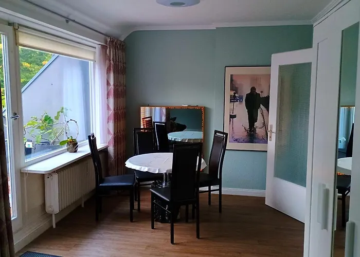Dein Balkon ins Grüne Absolute Ruhe gute Anbindung