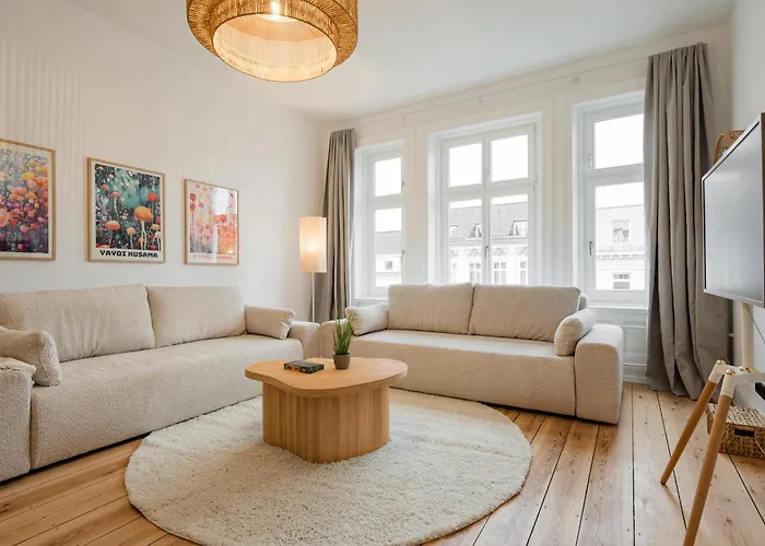 Cozy City Apartment auf 130qm mit Billardtisch für bis zu 9 Gäste