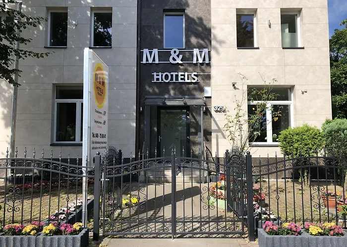 M&M Hotel - Wilhelmsburg