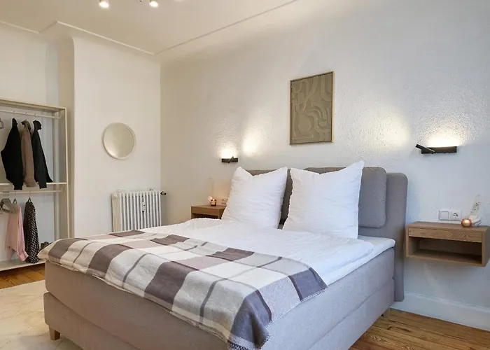 Repsody - City Center Group And Family Apartment