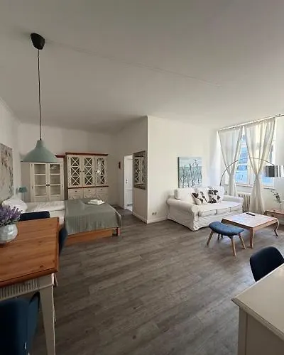 BoLA Ferienwohnung Hamburg Nr 21 EG für 2 Personen, Parkplatz