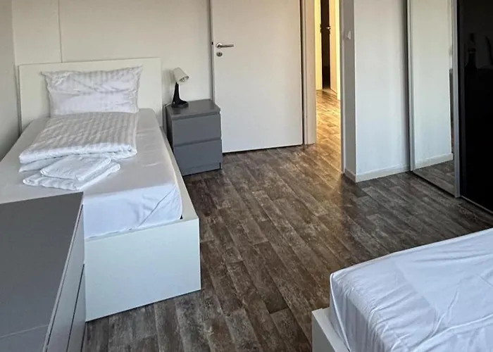 BoLA Ferienwohnung 6 Hamburg-Wandsbek 6 Betten, 3 SZ, Küche, Bad