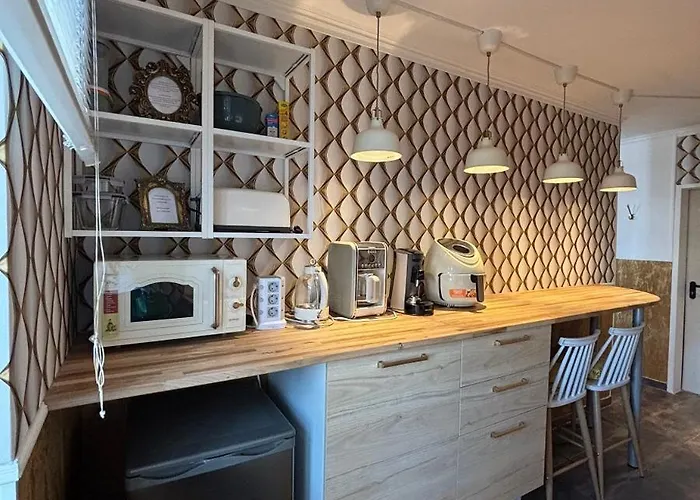 BoLA Ferienwohnung Hamburg Nr 26 Shabby für 2 Personen, Parkplatz