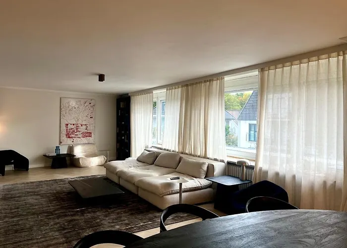 Blankenese Apartment Escape - 3 Bedrooms