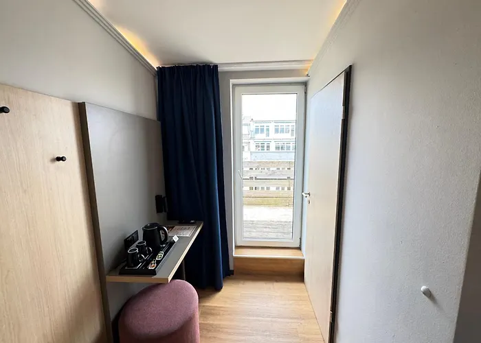 Nivara Hotel