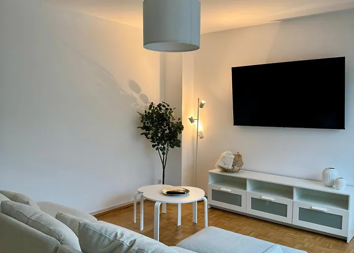 4-Zimmer-Wohnung mit Garten in Hamburg-Wandsbek