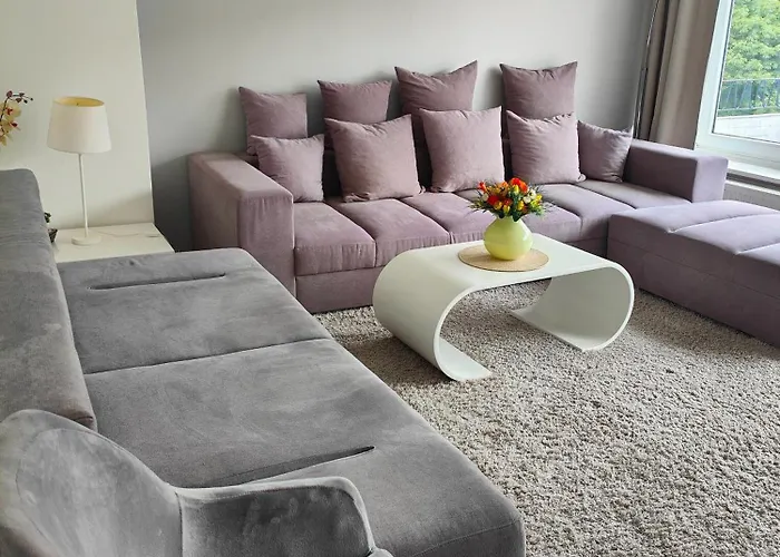 White Magnolia Apartment - Premium