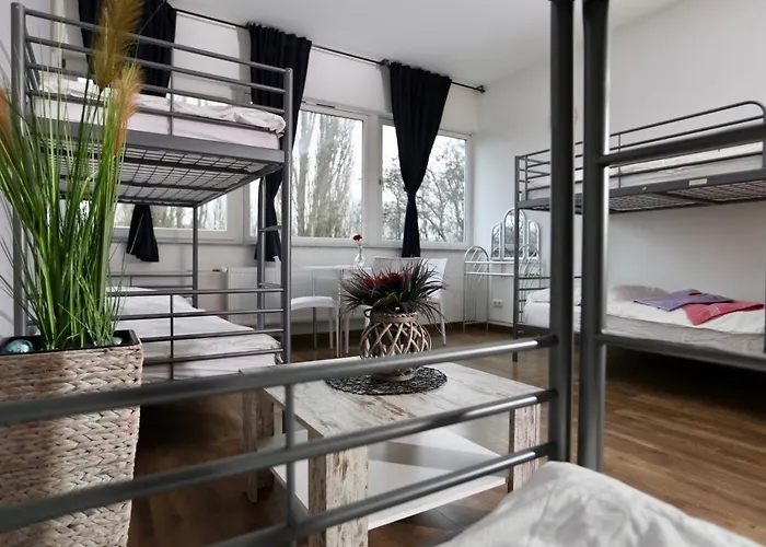 Elsaesser Hostel